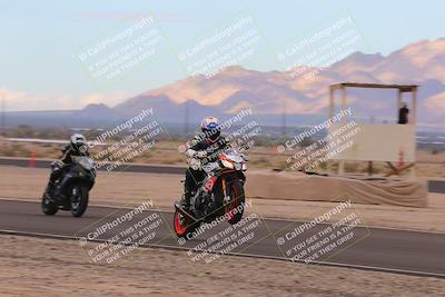 media/Sep-11-2022-SoCal Trackdays (Sun) [[81b7e951af]]/Back Straight Speed (850am)/